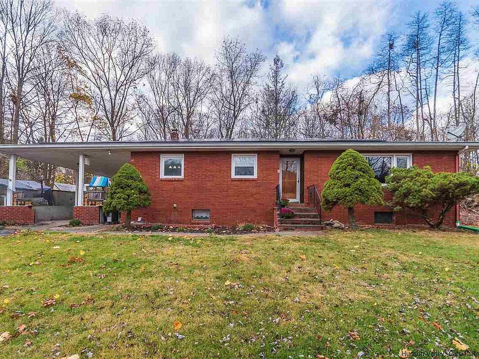 1st image of 9 Bell Dr