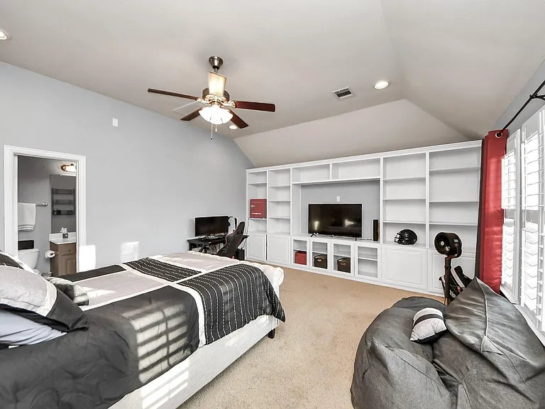 26407 Bright Sky Ct — Photo 35