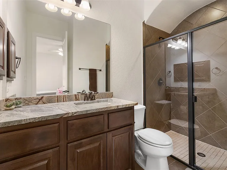 415 Bitterroot Ln — Photo 24