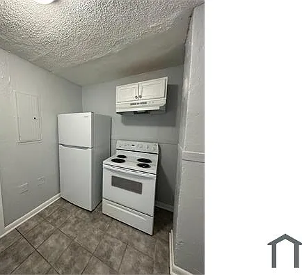 1359 W 20th St — Photo 6