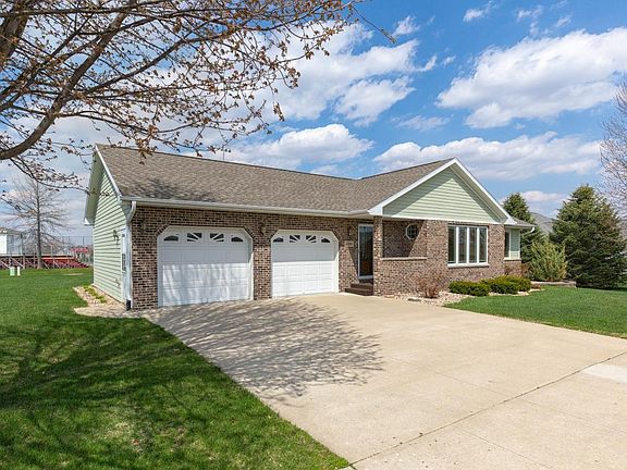 4th image of 1305 Circle Dr