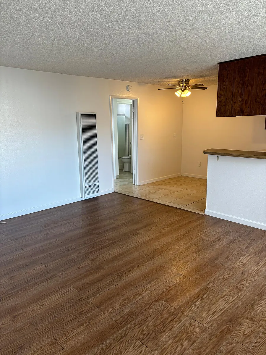 Building Photo - 7207 Friends Ave #12