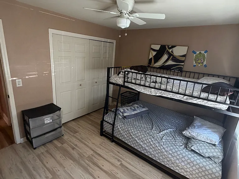 2003 Tall Oaks Dr #1A — Photo 4