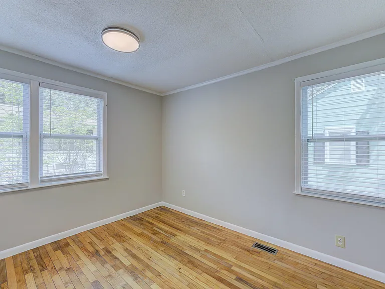 3819 Prentice Ave — Photo 15
