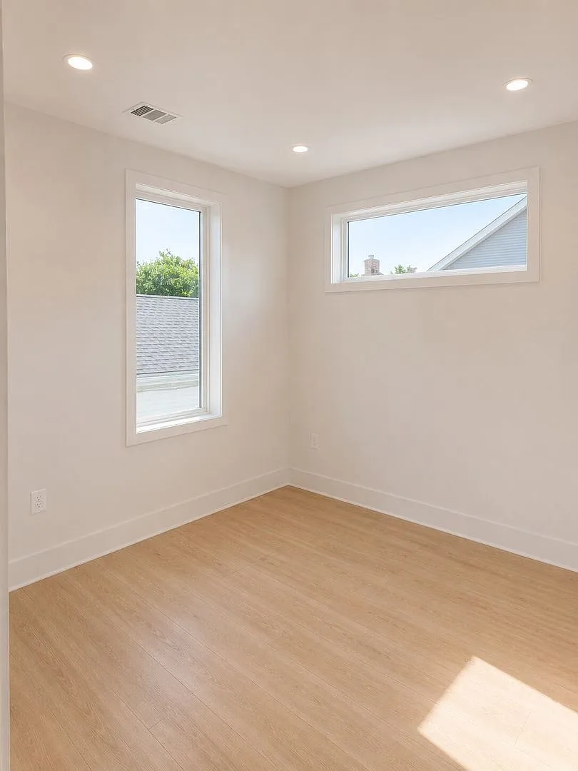 Awesome 3 bed 2 bath.... Don't miss out! — Photo 4
