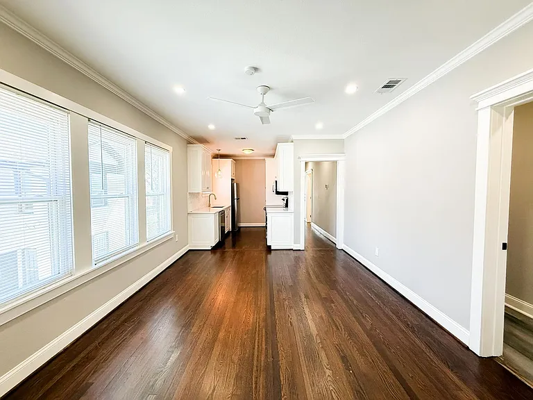 4112 Junius St — Photo 7