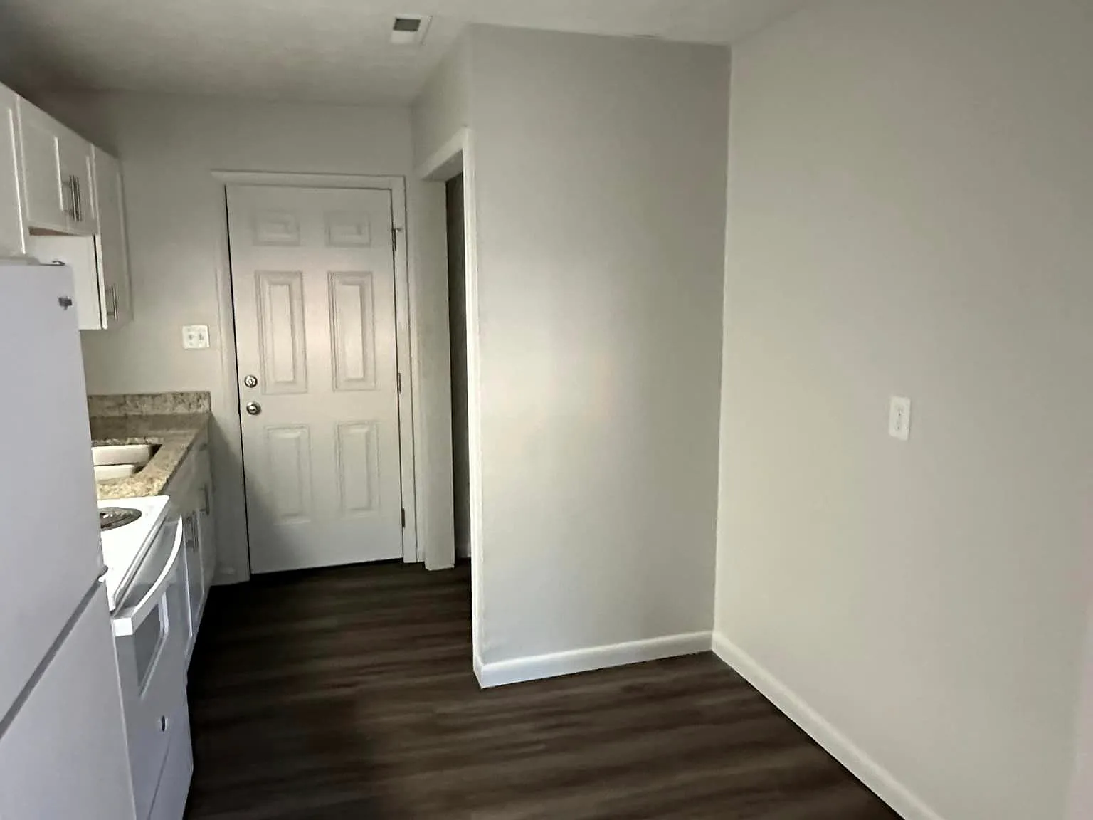 1 bed, 550 sqft, $800 — Photo 4