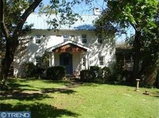 418 Colonial Rd, Perkiomenville, PA 18074