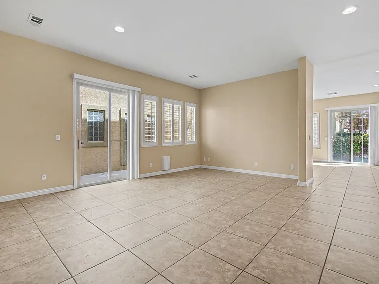 9221 Worsley Park Pl — Photo 8