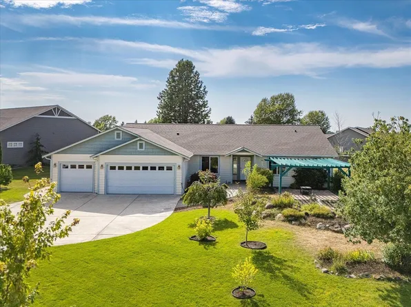 7404 S West Terrace Dr, Cheney, WA 99004