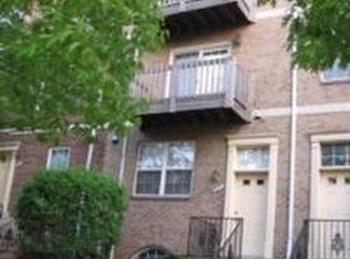 3072 S Glebe Rd, Arlington, VA 22206