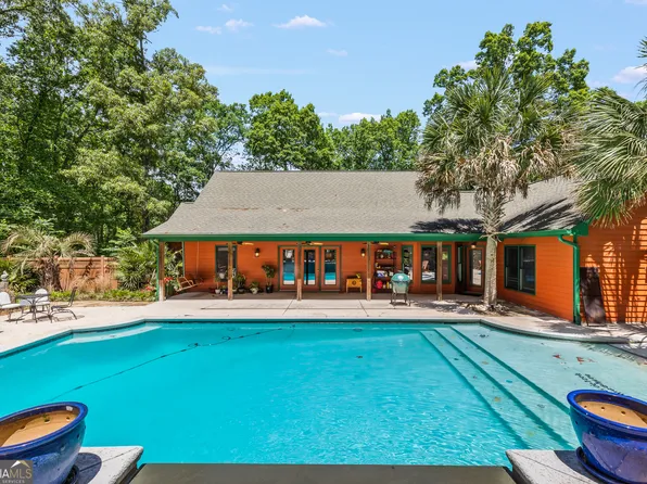 3313 Henson Ln, Stockbridge, GA 30281