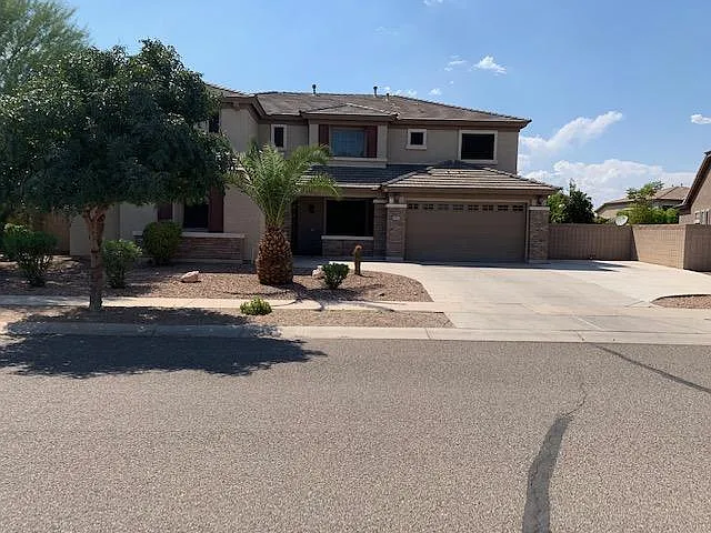 7406 N 86th Ln — Photo 1
