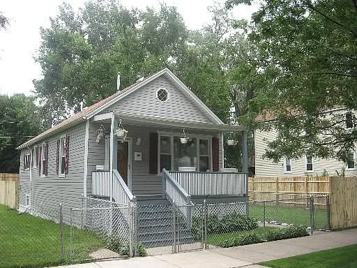 5343 S Lowe Ave photo 1