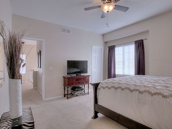 Master Walk-In Closet!