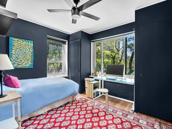 520 East 90th Street image 11 of 13