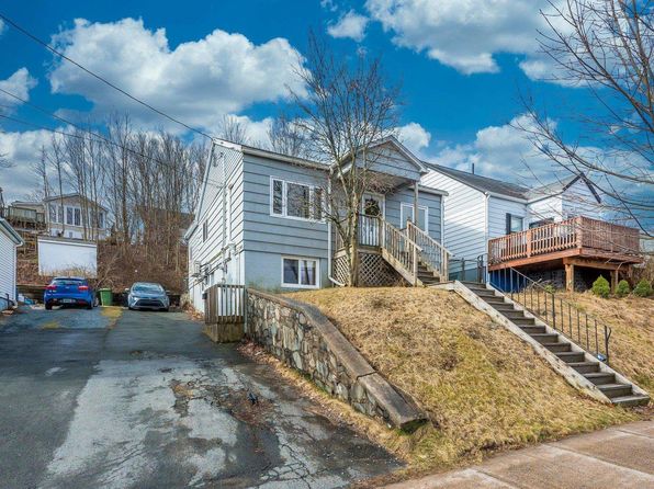 3668 Lynch St, Halifax, NS B3K 3L2