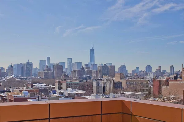 Sold by ROOM Real Estate | media 4