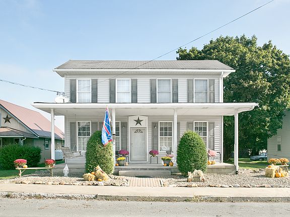 2nd image of 76 Paradise St