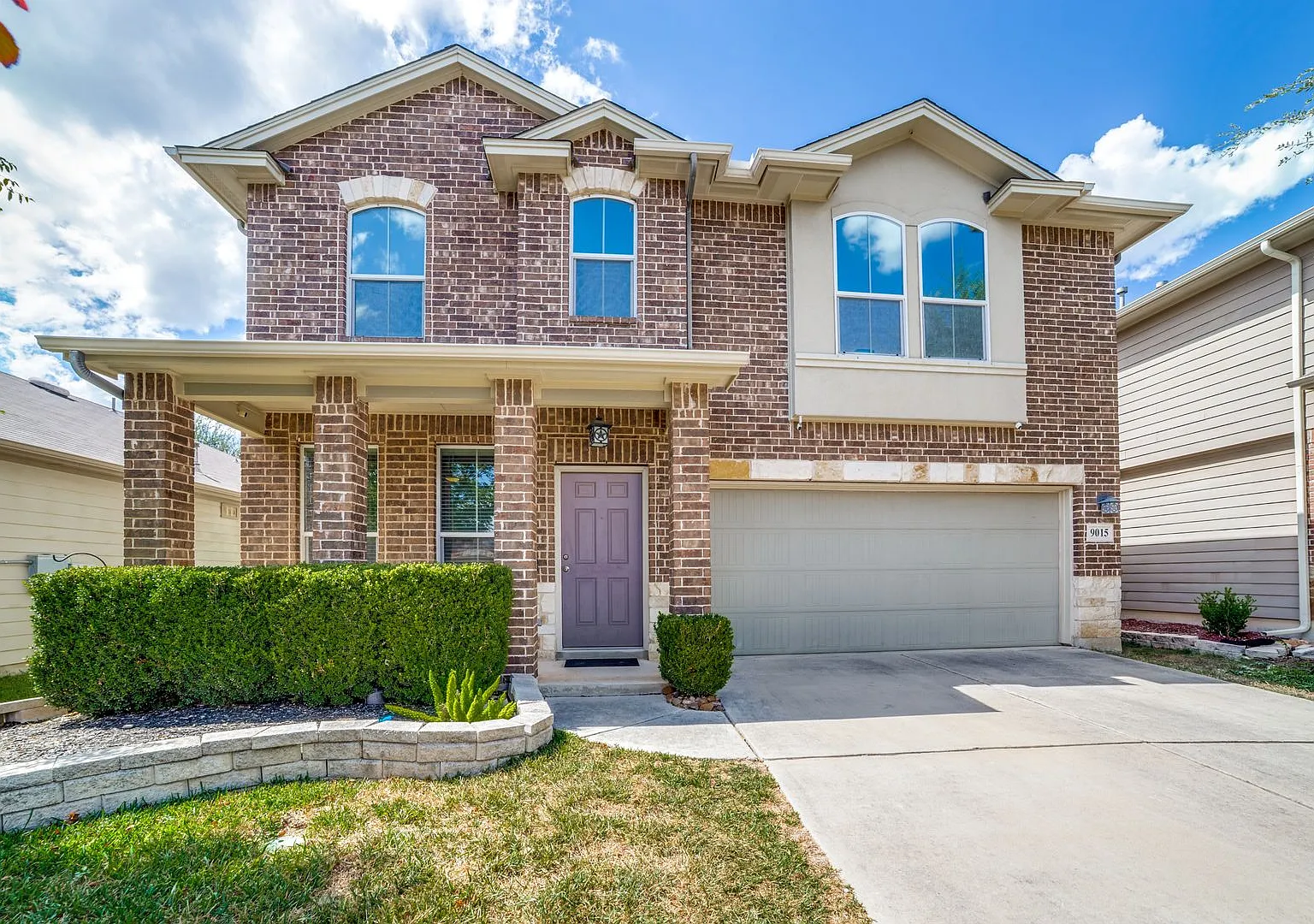 Spacious 4-Bedroom Home with Game Room & Resort-Style Amenities — Photo 1