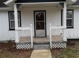 142 Edgewater Rd, Elizabethton, TN 37643