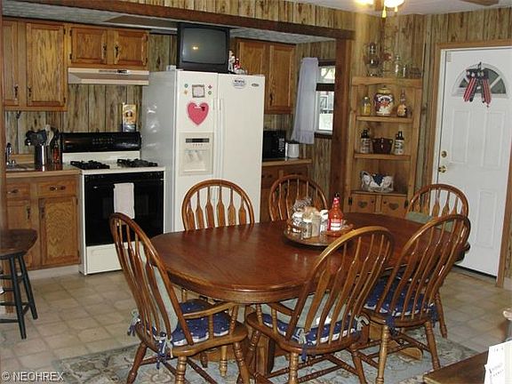 5th image of 114 Millet Ave