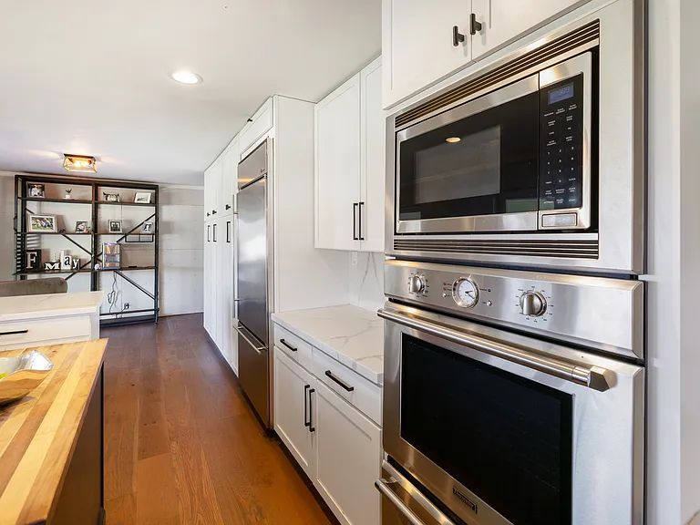 2241 Pioneer Trl — Photo 8