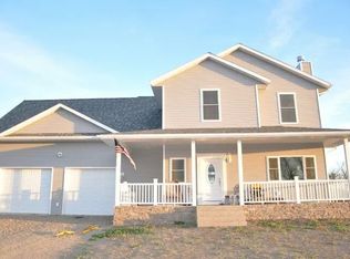 7051 16th St SE, Pingree, ND 58476