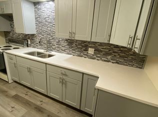 1227 N 5th St FLOOR 2, Reading, PA 19601