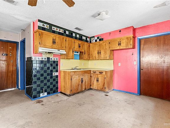 5th image of 101 Pike Blvd
