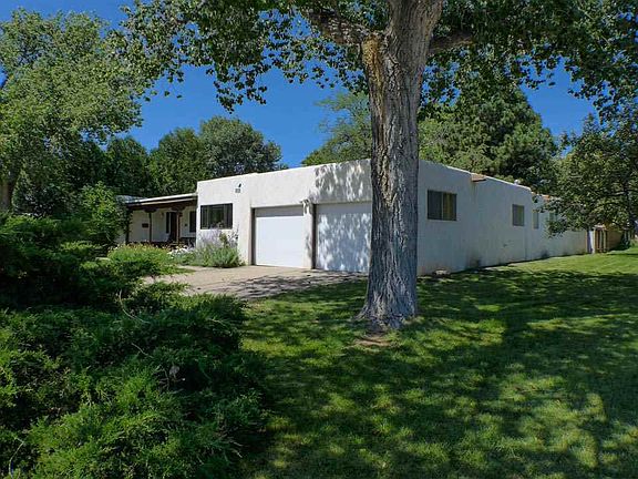 4th image of 205 El Conejo St