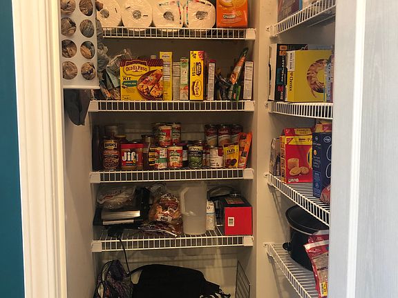 walk-in pantry