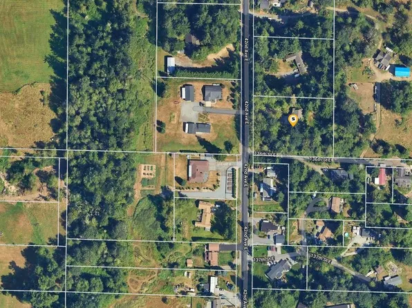 15375 Semrau Ave, Eastpointe, MI 48021