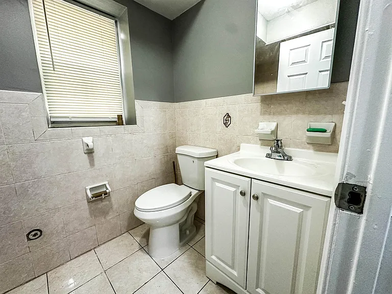 280 Jelliff Ave #1 — Photo 21