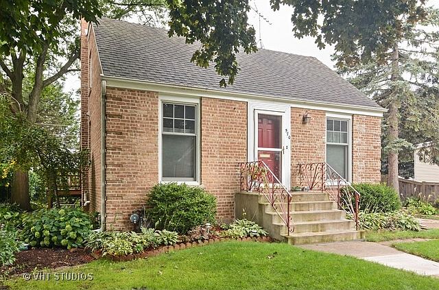1st image of 570 Orchard Ct