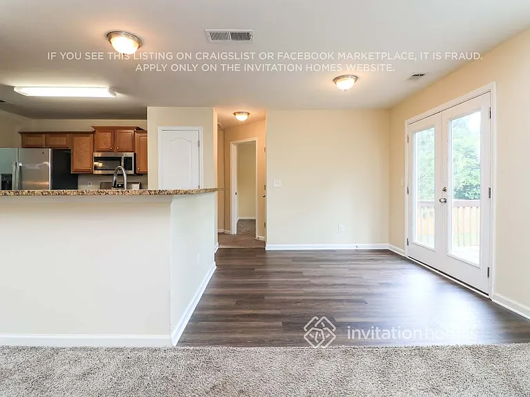 6255 Queensdale Dr — Photo 9