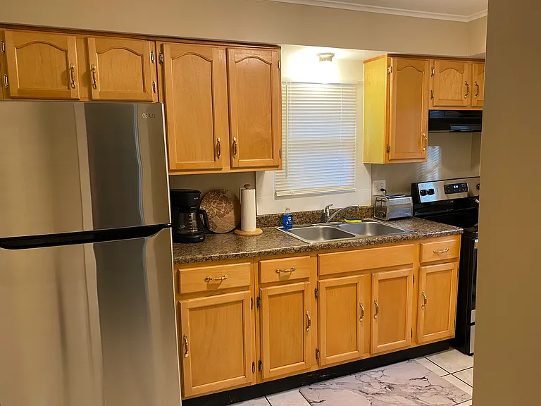527 Stonewood Ave — Photo 11