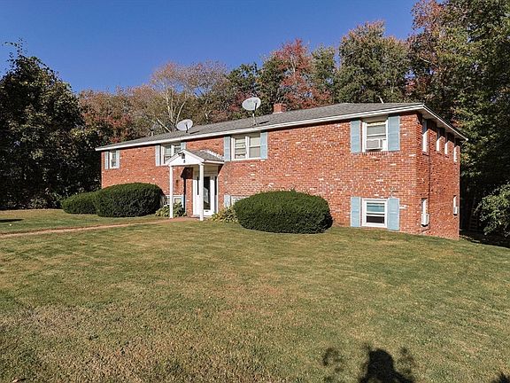 3rd image of 8 Nelco Ave