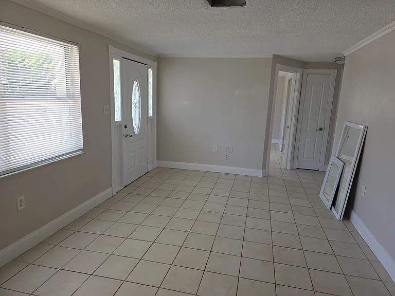 3110 Brompton Dr — Photo 9