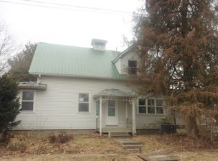 100 N 6th St, Patterson, IA 50218