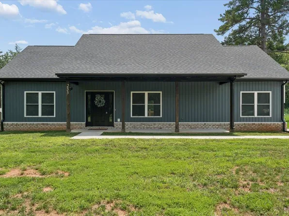 233 Bocock Rd, Lynchburg, VA 24501