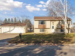 6208 113th Ave N, Champlin, MN 55316