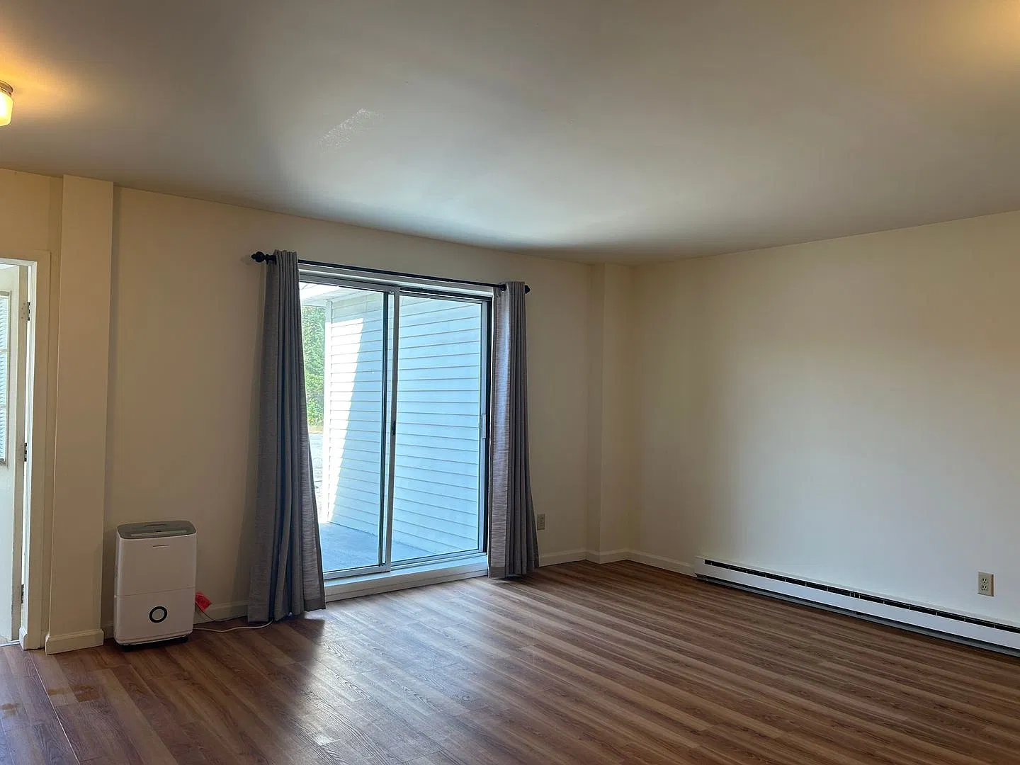 12615 Williamsport Pike — Photo 4