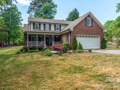 1091 Rollingwood Dr, Claremont, NC, 28610