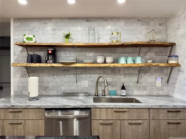 1778 Ala Moana Blvd APT 3217, Honolulu, HI 96815