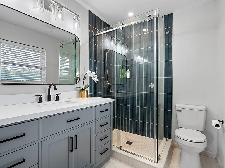 10615 Larchfield Ln — Photo 22
