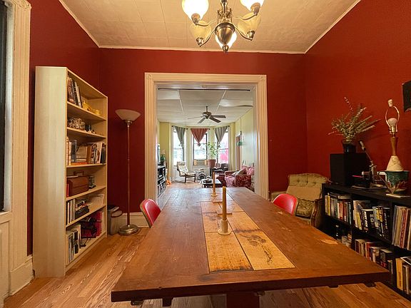 4th image of 168 Bowers St Floor 2