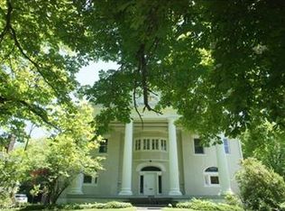 2600 Norfolk Rd, Cleveland Heights, OH 44106