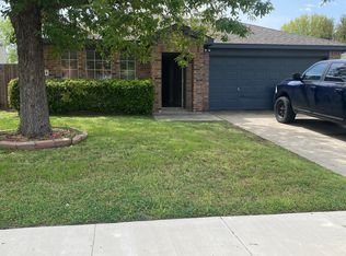 1524 Lakeshore Dr, Little Elm, TX 75068