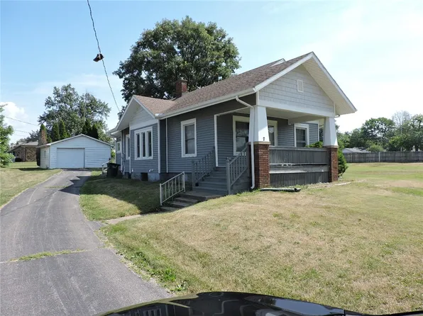 7 Newell Ave, Danville, IL 61832